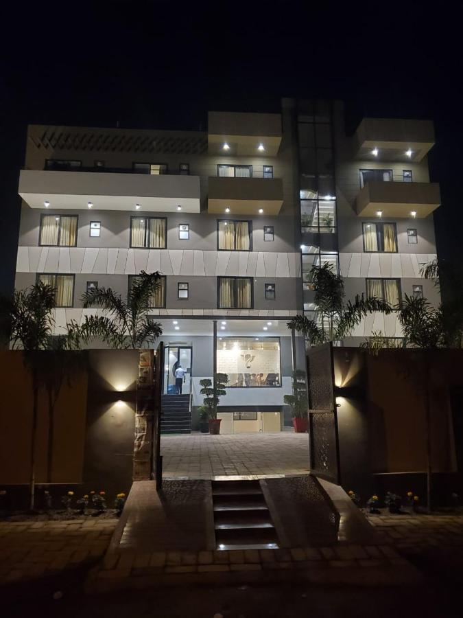 Hotel The Golf 1 Lucknow Exterior foto